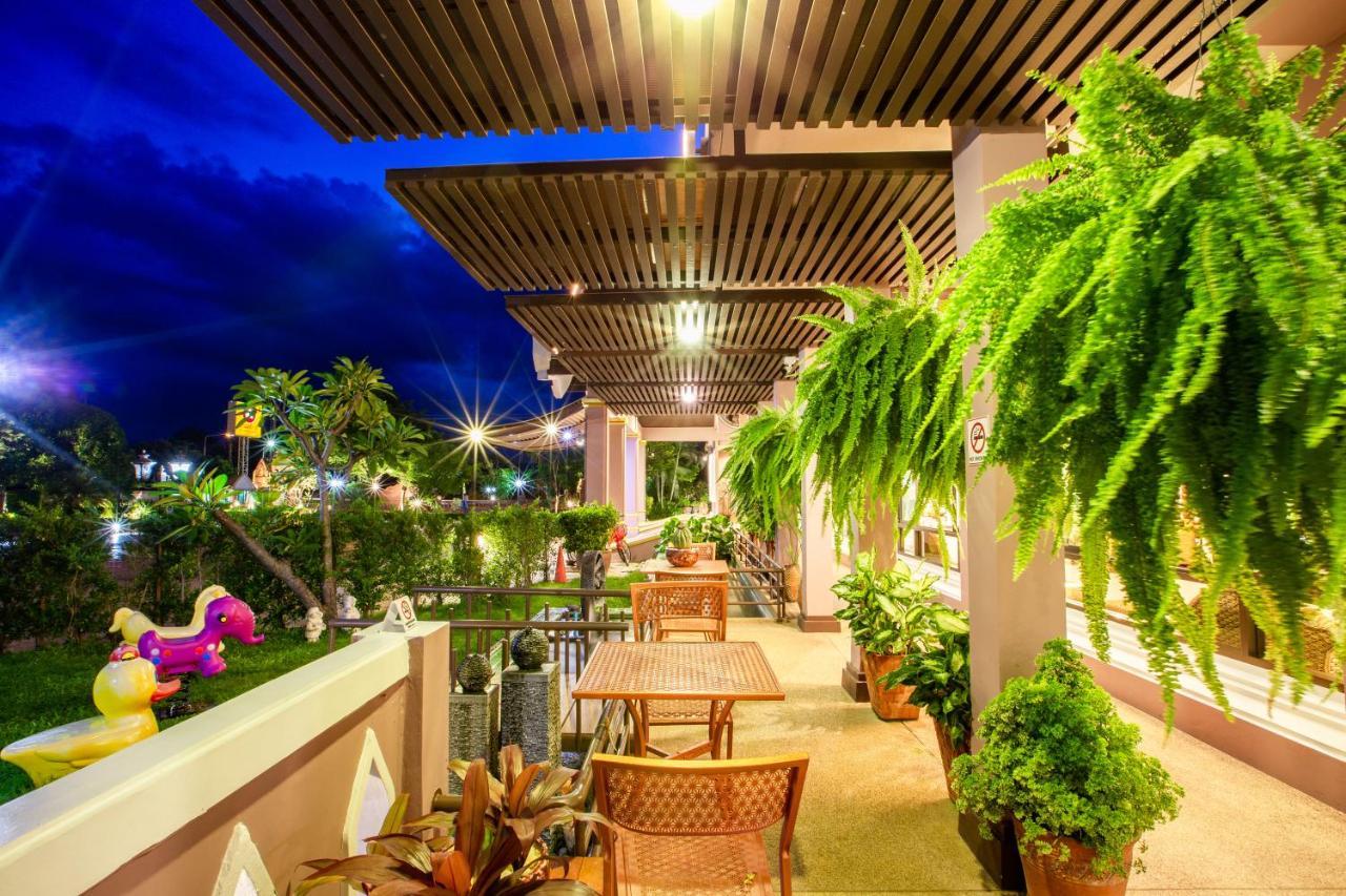 Phanomrungpuri Hotel Buriram Nang Rong Εξωτερικό φωτογραφία