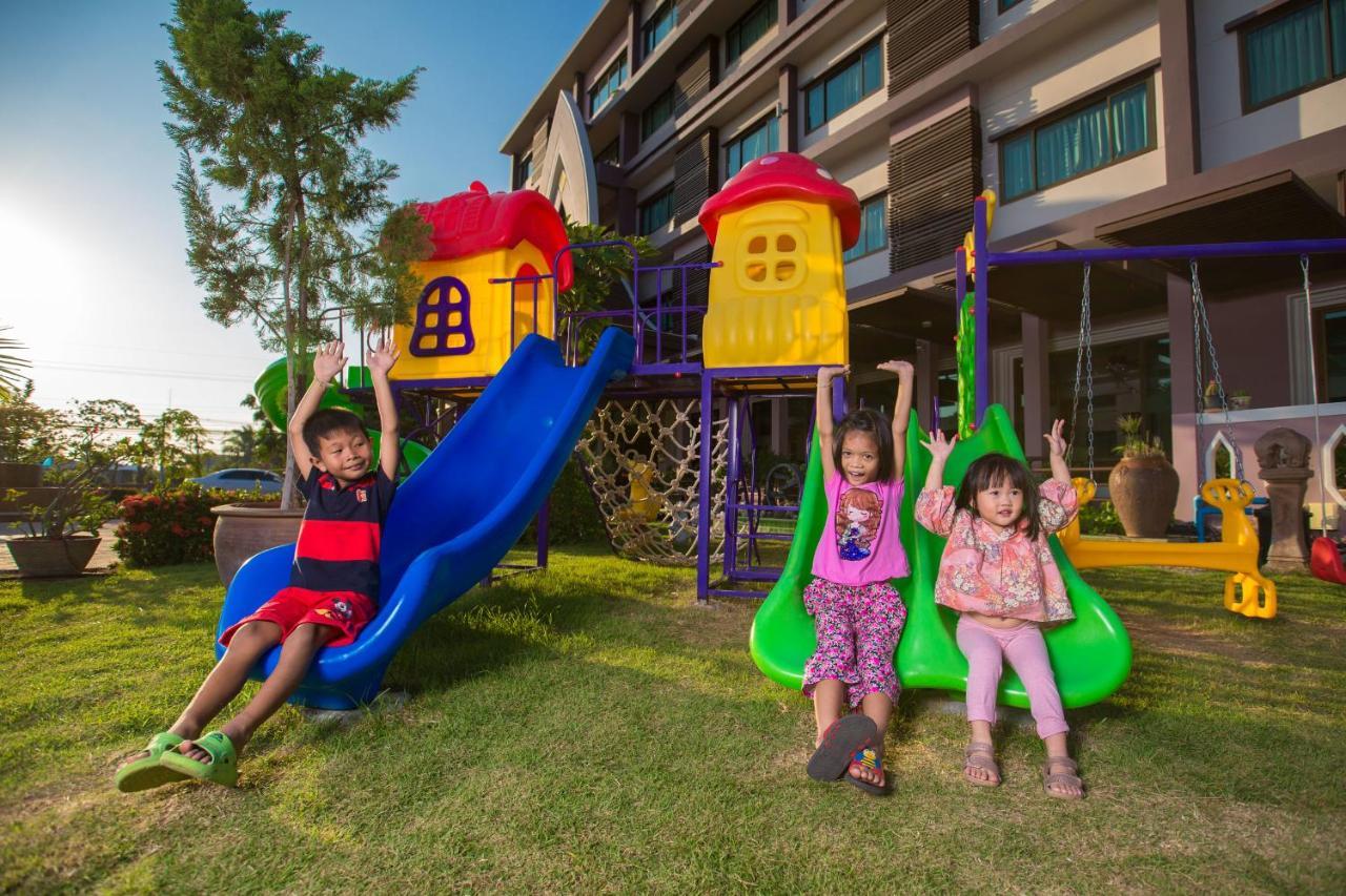 Phanomrungpuri Hotel Buriram Nang Rong Εξωτερικό φωτογραφία